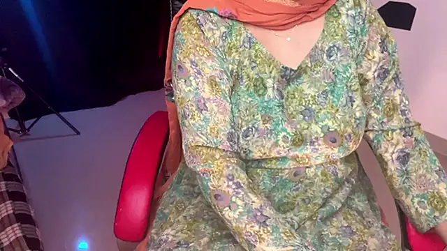 tigress kashish online show from 02-28-25, 07:03