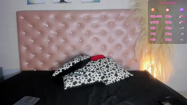 paulinasaeEnz online show from 11-17-25, 01:17