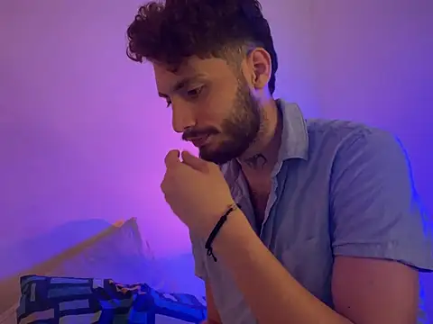 axel giracr online show from 12-06-24, 08:40