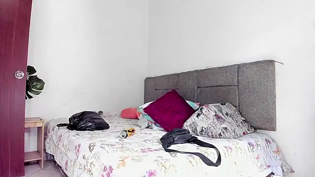 tom colinn online show from 10-28-25, 06:54