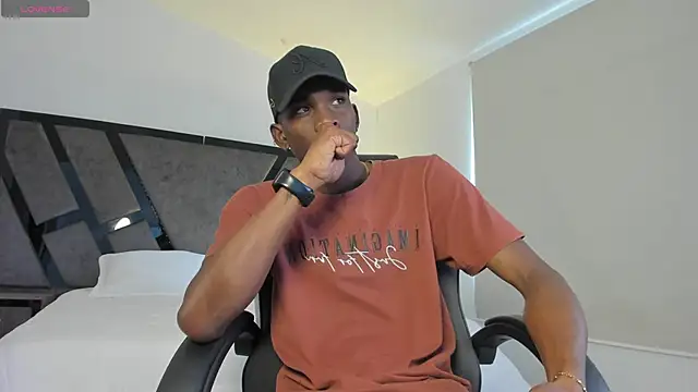 Snapshot of JacksonMuller_ chatting on 02-25-26, 01:54 JacksonMuller online show from 02-25-26, 01:54