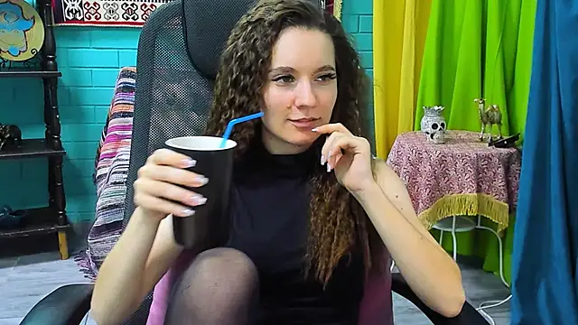 Miss Barbara  online show from 02-07-25, 01:53