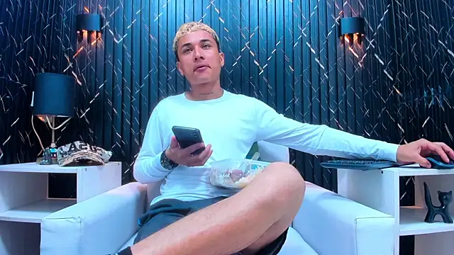 jeic 18 online show from 11-04-25, 07:13