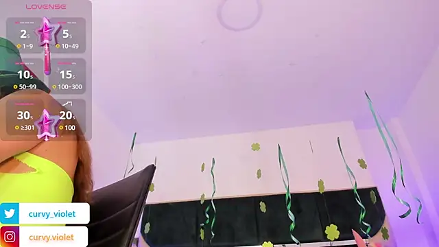 Snapshot of CurvyViolet chatting on 03-17-25, 11:42 CurvyViolet online show from 03-17-25, 11:42