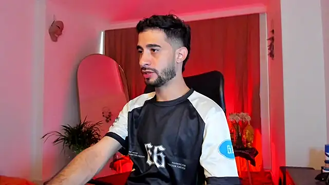 Your  hero1 online show from 11-05-25, 05:13