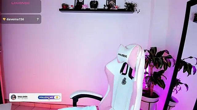 kali ka  online show from 11-15-25, 06:04