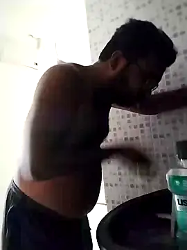 findmemylove online show from 01-10-25, 04:33