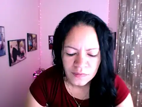 Cristal w online show from 01-11-25, 02:25