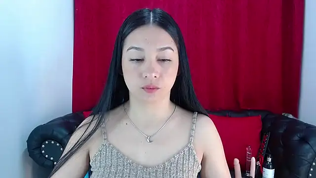 Lila Pinky online show from 01-16-25, 01:36