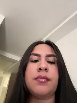 KattyPortman online show from 10-18-25, 02:03