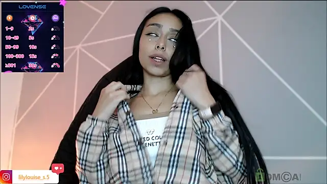 lilylouisee online show from 02-12-26, 12:27