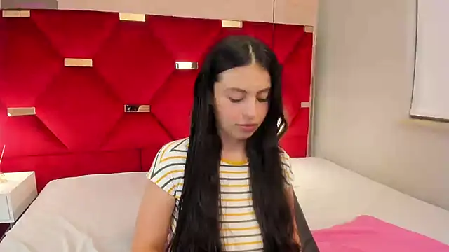 magic fernanda online show from 02-17-25, 08:58