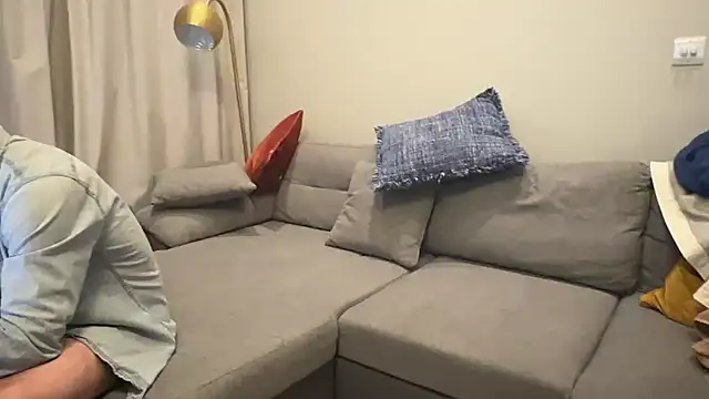 Snapshot of KingCal205 chatting on 09-27-25, 08:47 KingCal205 online show from 09-27-25, 08:47