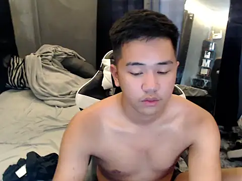 xgregor07 online show from 10-27-25, 07:34