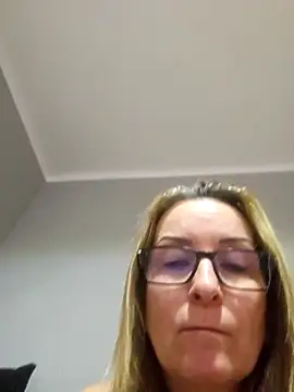 Steffi45 online show from 02-11-26, 07:13