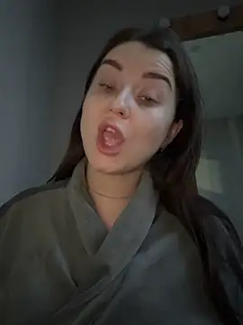 ellie ssexy online show from 10-28-25, 04:16