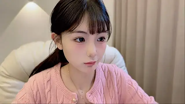 Snapshot of SHUIshui_ chatting on 12-16-25, 06:29 SHUIshui online show from 12-16-25, 06:29