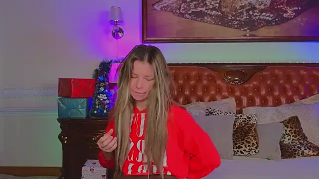 Real Tini online show from 12-23-25, 06:33