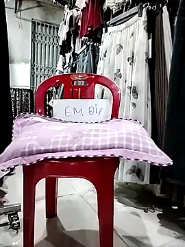  Vitamin Sex  online show from 10-08-25, 01:58