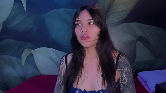 Snapshot of sweett_dirty chatting on 10-20-25, 12:16 sweett dirty online show from 10-20-25, 12:16