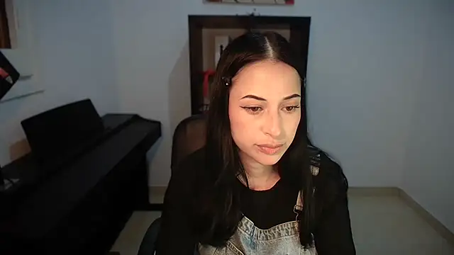 Windy butterfly online show from 10-13-25, 06:19