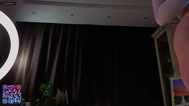 SoniaScott online show from 12-14-25, 02:06