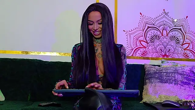 PandoraVolkov online show from 10-19-25, 08:48