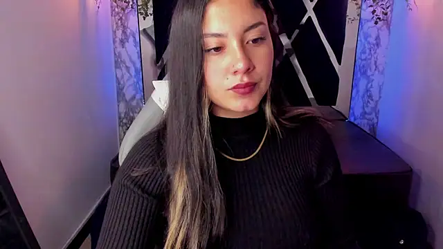 Lia 14  online show from 01-17-25, 11:27