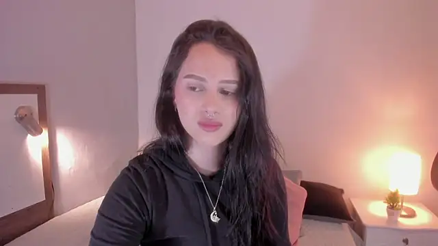 MELISSA ALVAREZ online show from 12-30-24, 09:05