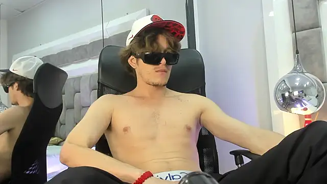 AnthonyAlso online show from 10-20-25, 08:42