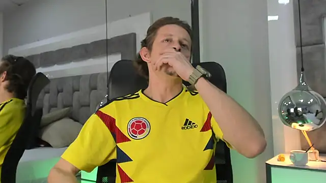 AnthonyAlso online show from 11-04-25, 09:03