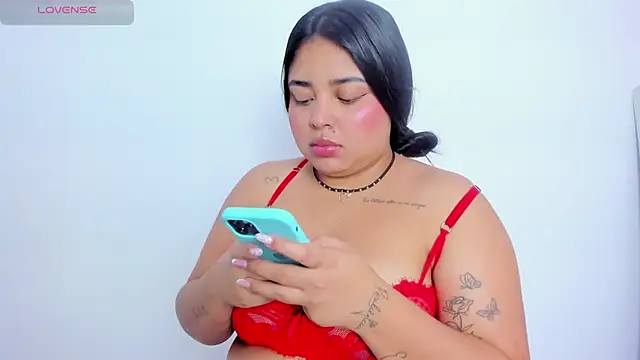 Emily cooper20 online show from 01-15-25, 04:57