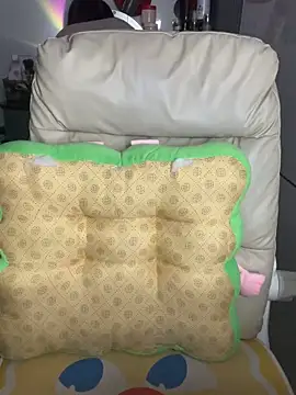 Snapshot of -KathySweet- chatting on 02-12-26, 05:35 -KathySweet- online show from 02-12-26, 05:35