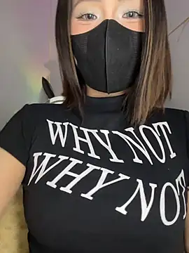 Snapshot of -KathySweet- chatting on 03-09-26, 04:27 -KathySweet- online show from 03-09-26, 04:27