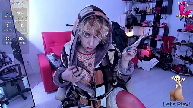 Snapshot of GinaMiracle chatting on 10-12-25, 06:29 GinaMiracle online show from 10-12-25, 06:29