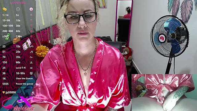 ViickySexy online show from 01-13-26, 07:08