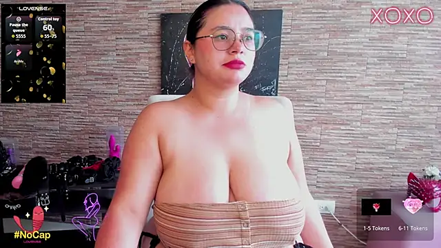 alice cullenbbw online show from 11-17-25, 02:34