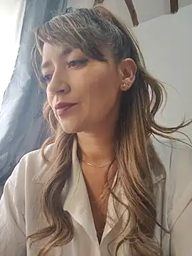 tata laima   online show from 01-16-26, 04:22