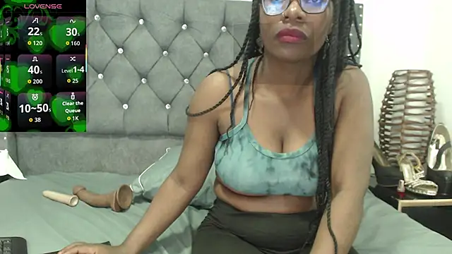 Snapshot of KhateShar chatting on 02-11-26, 02:22 KhateShar online show from 02-11-26, 02:22