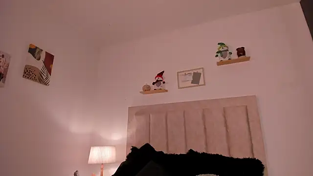 Avaline Blancx online show from 12-20-24, 03:03