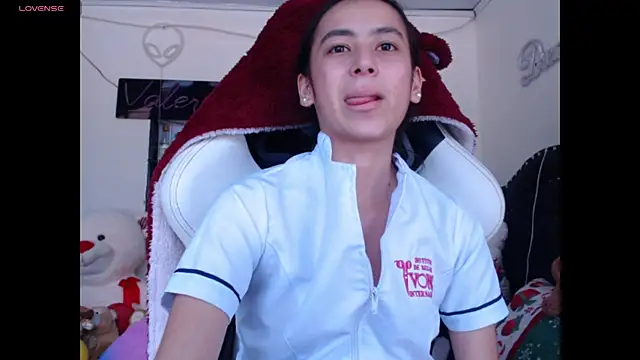 ValeryBaker  online show from 11-11-25, 06:30