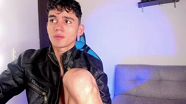 EstebanPerez  online show from 01-24-25, 12:52