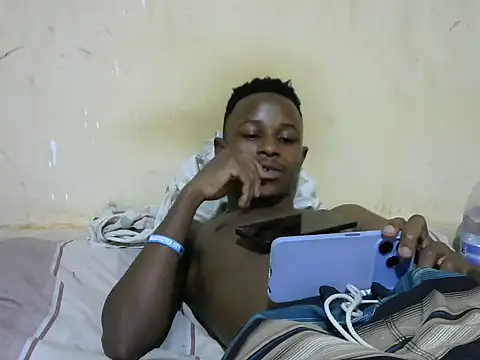 Snapshot of swthairydic chatting on 11-01-25, 04:20 swthairydic online show from 11-01-25, 04:20