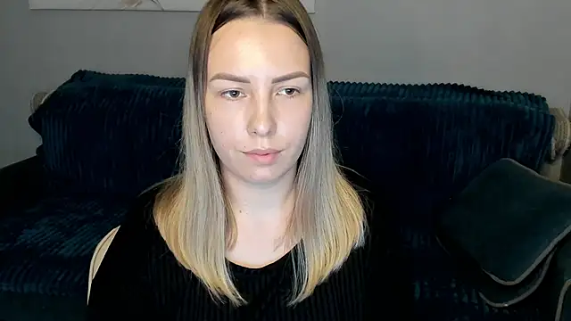 Mia shy1 online show from 01-24-25, 01:57