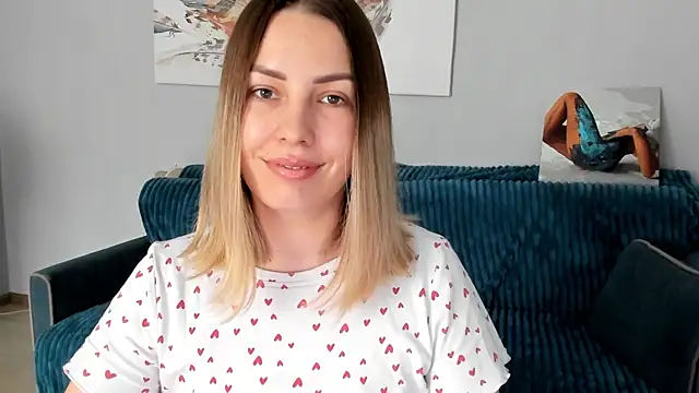 Mia shy1 online show from 03-18-25, 09:31