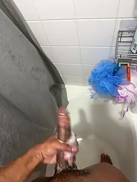 kingoqueens online show from 12-15-25, 07:29