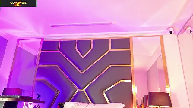 Snapshot of Scarlettt_Ass chatting on 02-08-26, 03:59 Scarlettt Ass online show from 02-08-26, 03:59