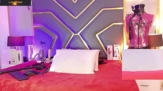 Snapshot of Scarlettt_Ass chatting on 04-16-26, 12:39 Scarlettt Ass online show from 04-16-26, 12:39