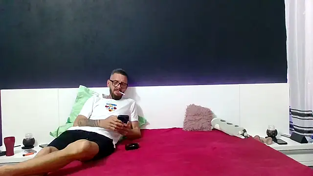 MikyVesela online show from 11-06-25, 03:46