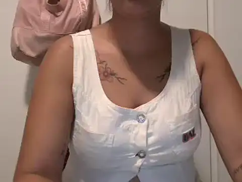 isabellalisa online show from 02-11-25, 03:08